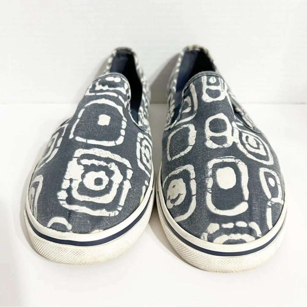 Lauren Ralph Lauren Janis Batik Tribal Print Slip On Cotton Canvas Sneakers 💙🤍